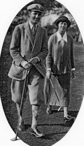 Systkinin Roger og Joyce Wethered lærðu að spila golf sem krakkar.