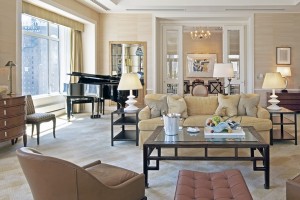 Það hefir farið vel um Salmond í Peninsula -