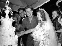 John Agar og Shirley Temple á brúðkaupsdaginn