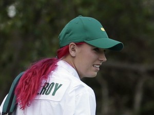 Bleika hárið á Caroline