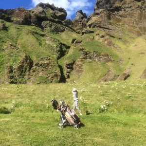 Ragnhildur í golfi í Eyjum.