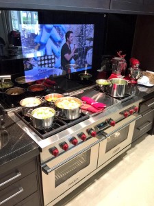 Sjónvarp í eldhúsinu hjá Poulter